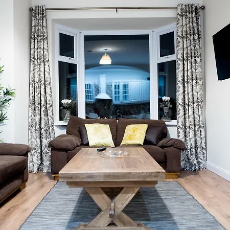 Lägenhet The View, Luxury In A Great Location! Kilmacanoge